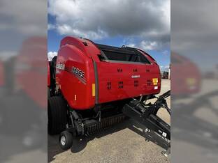 2022 Case IH RB565