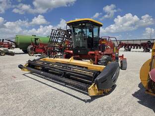 2005 New Holland HW305