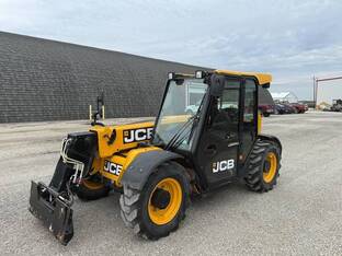 2022 JCB 525-60