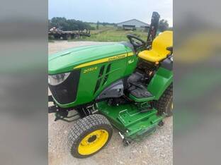 2022 John Deere 2032R