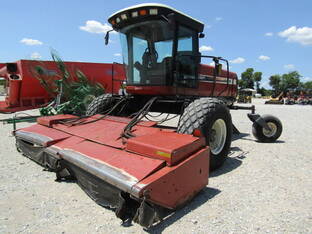2005 Hesston 9260