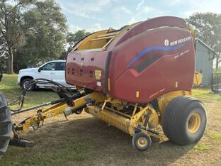 2023 New Holland ROLL-BELT 560