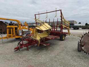 New Holland 1003