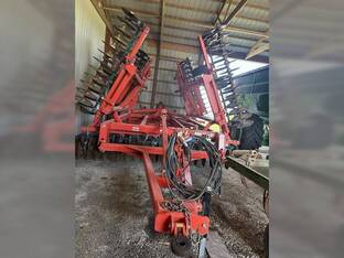 2017 Kuhn Krause EXCELERATOR 8005-30
