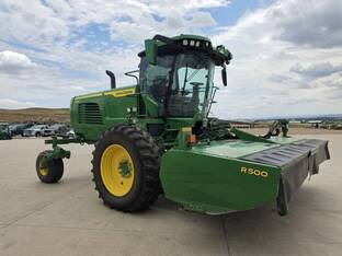 2022 John Deere W235R