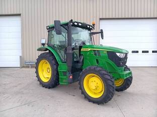 2022 John Deere 6R 110