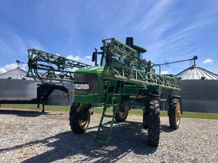 2010 John Deere 4630