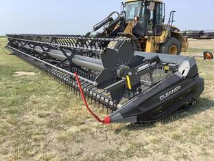 2024 Gleaner 9340