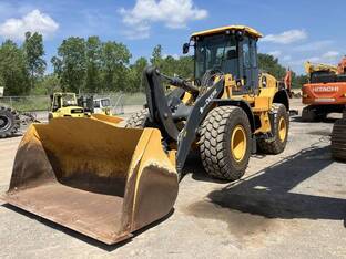 2024 John Deere 624 P-TIER