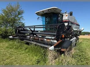 Gleaner R42