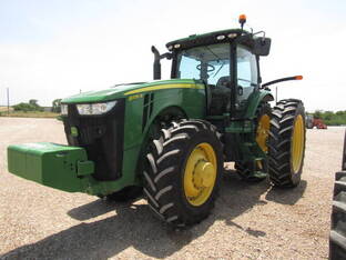 2014 John Deere 8335R