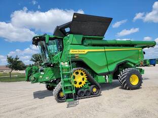 2024 John Deere X9 1100
