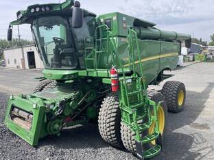 2024 John Deere S780