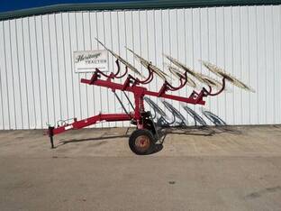 2013 Farm King RFKB8000
