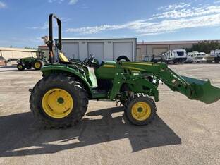 2022 John Deere 4044R