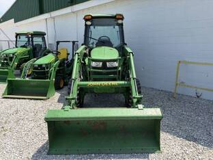 2014 John Deere 4052R