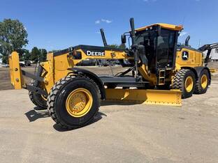 John Deere 772GP