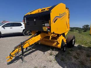 2026 New Holland ROLL-BELT 450 UTILITY PLUS