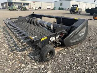 2021 MacDon Industries PW8