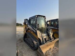 2023 John Deere 317G