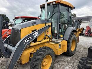 2017 John Deere 310L