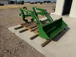 2022 John Deere 400E