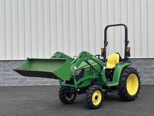 2020 John Deere 3032E