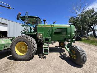 2017 John Deere W235R