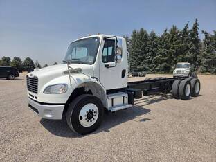 2020 Freightliner BUSINESS CLASS M2 106