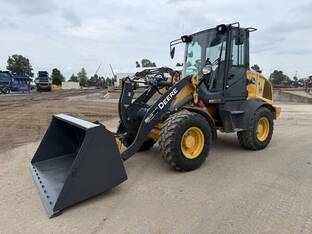 2020 John Deere 324L