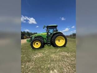 2022 John Deere 8R 310