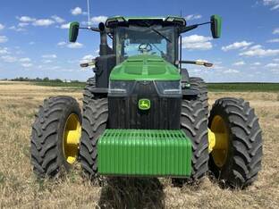 2022 John Deere 8R 370