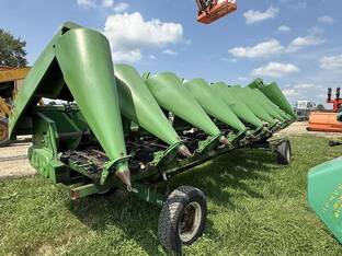John Deere 893