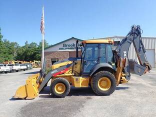 2017 John Deere 410L