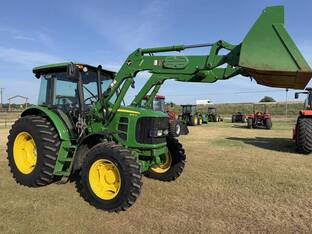 2009 John Deere 6115D