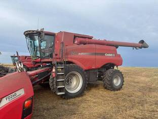 2018 Case IH 8240