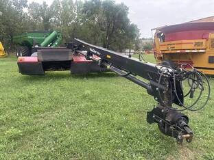 2018 MacDon Industries R116