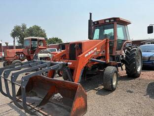 1983 Allis-Chalmers 8030