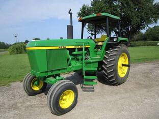 1975 John Deere 4230