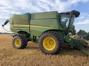 2023 John Deere S780