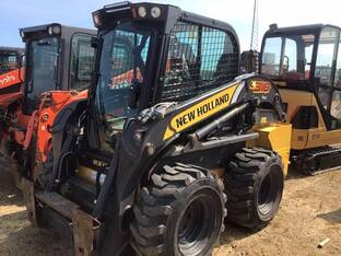 2020 New Holland L318