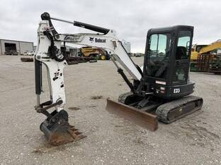 2015 Bobcat E35