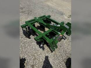 2025 Frontier TM1048L