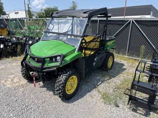 2022 John Deere XUV 590M