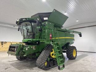2022 John Deere S790