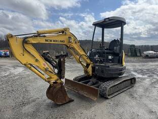 2014 New Holland E27B