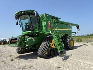 2023 John Deere S790