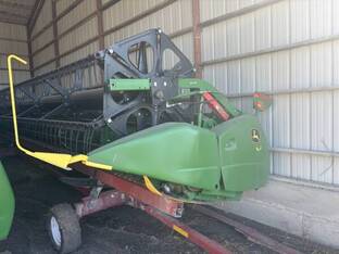 2017 John Deere 630F