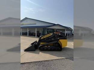 2025 New Holland C332