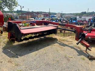 2011 New Holland H7330